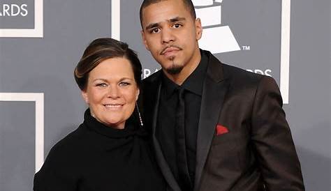 J Coles Athletic Achievements A Look At His Basketball Career Cole Pg Refeição De Fã Pós Crtão Do Homem Ser Recusdo