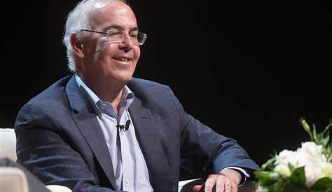 Does Journalist David Brooks Have Parkinson Periodista Edad Cumpleaños Biografía Hechos Y Más