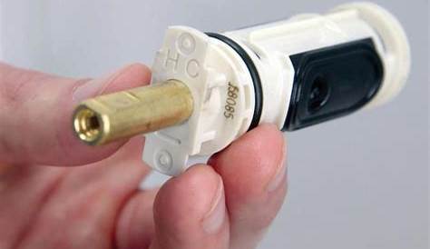 Lowes Moen 1222 1 Handle Brass and Plastic Tub Shower Valve Cartridge в оригинале
