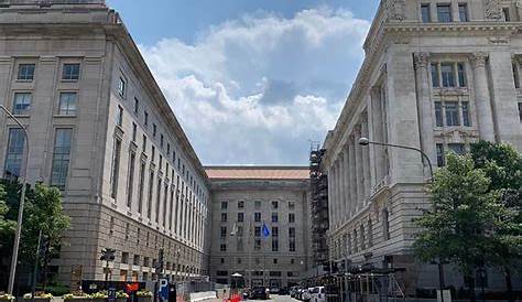 1300 Pennsylvania Ave Nw 2.4d Us Таможенная и пограничная охрана Обновлено 15 Обзоров Января 2025