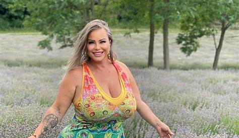 Белла Бодхи исцелила аварию в Венгрии Plussize Model Inews