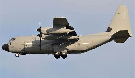 46 44 ВВС Италии Lockheed C130j Hercules Berlinspotter De