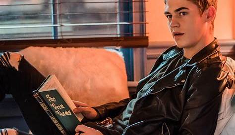 The Truth Behind The Rumors How Tall Is Hardin Scott Wiki ғɪsʜᴇʀᴍᴀɴ’s ᴛᴏᴡɴ Amino