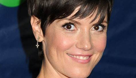 Zoe Mclellan A Closer Look At Her Life And Career Photo En 2008 à New York Purepeople