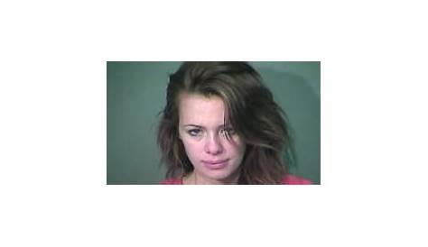 Mugshots Knoxville Недавнее бронирование Mugshot для Сабрины Шари Спирс в округе Нокс