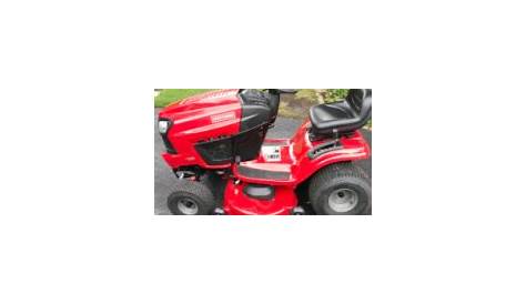 Ремесленник T2500 Mower верхом на тракторе