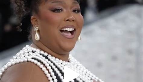 Lizzo возвращается в музыкальную индустрию Wikiforum