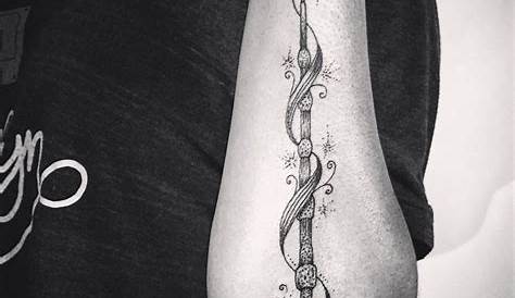 Старейшина Wand Tattoo Сара Гаглер в Instagram «обычай Сары Гаглер»