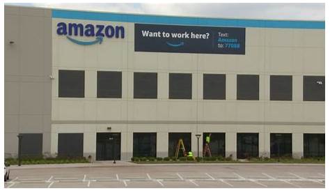 Amazon Warehouse в Далласе, США, и Codes 59 Off