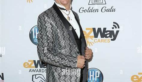 Fleet Easton Age Prince Интервью на Ezway Awards Golden Gala Youtube