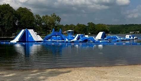 Подкова Aqua Park на озере Crown Lake Hipcamp в Арканзасе