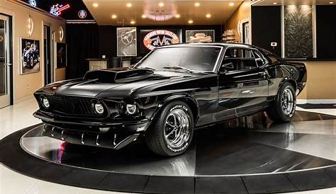 Mustang Stampede Saddle Up For A Wild Ride at Boonville Ford 1969 D Editoril Фото Imge of D