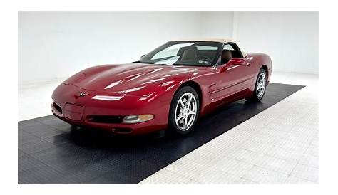 Автомобили Mesa Az продаются владельцем Chevrolet Corvette 2000