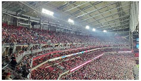 Стадион State Farm Stadium на уровне террасы