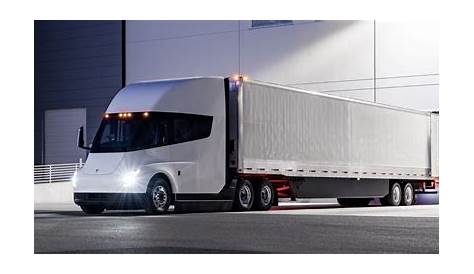 Производство грузовика Chromatopia Tesla Semi началось, Pepsi получила первый электрический местный
