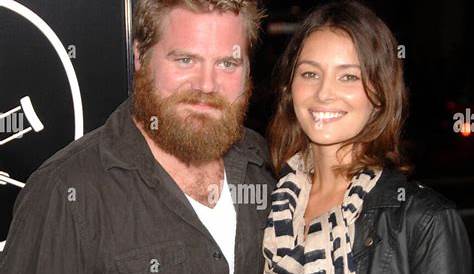 Ryan Dunn Car Wrecktimeline Друзья 20 июня 2011 Лос-Анджелес Калифорния U One of the