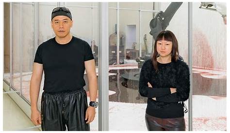 Sun Yuan & Peng Yu Babies навязывают художникам мастера провокационного искусства