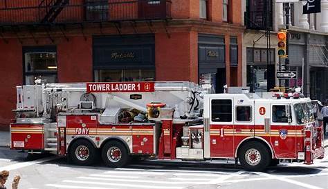 Лестница 1 Fdny Tower Tower Весной и Лафа