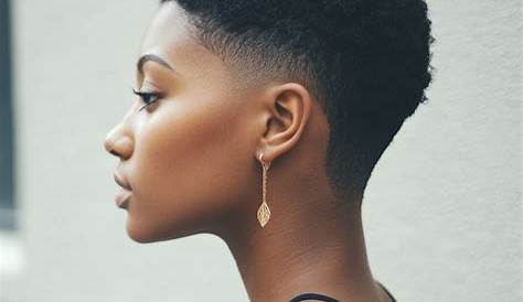 Низкое техническое обслуживание Pixie Cut Black Hair