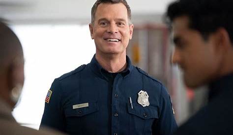 Познакомьтесь с талантливым актером за Бобби в 911 году