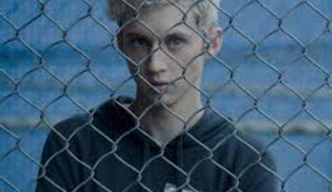 Оригинальное название: Troye Sivan: A Cinematic Journey
