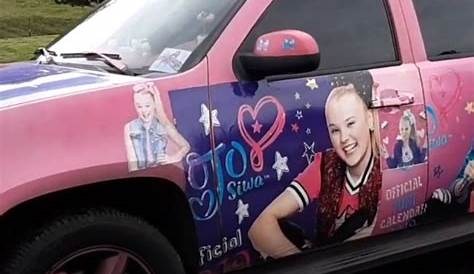 Оригинальное название: The JoJo Siwa Car: A Colorful Journey Into the World of JoJo Siwa