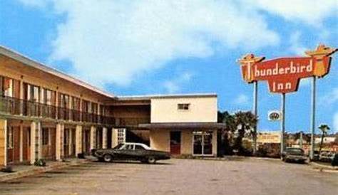 Гостиница Thunderbird Inn in Savannah: уникальное сочетание комфорта и очарования