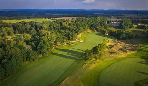 Оригинальное название: Wild Rock Golf Club: A Golfer’s Paradise