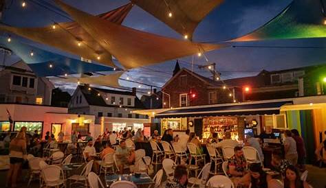 Crown and Anchor Provincetown: A Comprehensive Guide to the Iconic Establishment (недоступная ссылка — история).