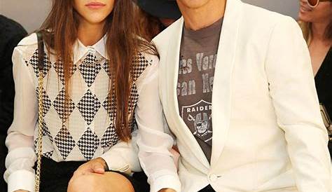 Оригинальное название: The Life of Anthony Kiedis’ Wife: Insights And More