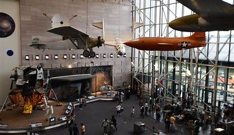 Посмотреть The Wonders of the Smithsonian Aerospace Museum