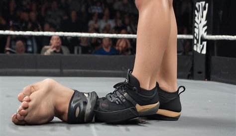 Оригинальное название: Rhea Ripley’s Feet: A Complete Guide