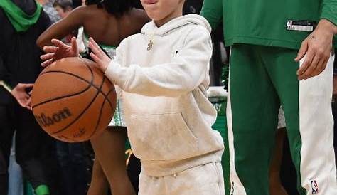 Оригинальное название: Deuce Tatum’s Mom: The Journey of a Young Star