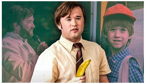 Оригинальное название: The Cinematic Journey of Haley Joel Osment: A Look at His Movies