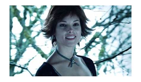 Оригинальное название: Alice Cullen: The Enigmatic Vampire from Twilight Saga