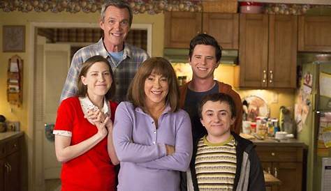 Оригинальное название: The Middle Show: A Comprehensive Guide to the Beloved Sitcom