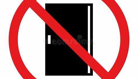 Оригинальное название: No Debiste Abrir La Puerta: The Consequences of Ignoring Common Sense