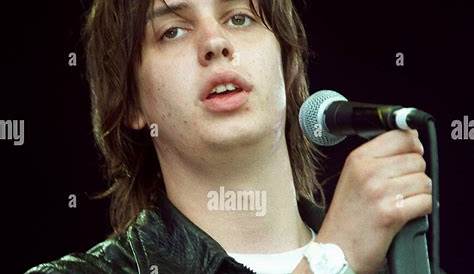 Загадочное путешествие The Strokes Lead Singer