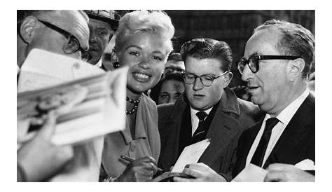 Оригинальное название: The Life and Legacy of a Hollywood Icon