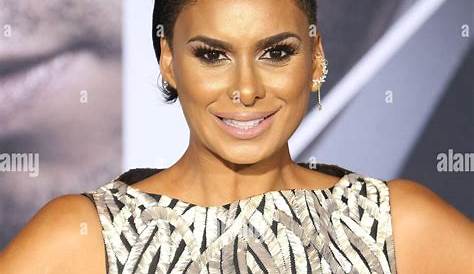 Laura Govan Insightful Details And Reflections Los Angeles Ca Usa 2 февраля 2017 года