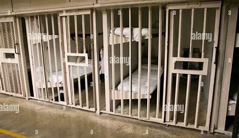 Джон Миддлтон, подразделение Abilene, поддержка и помощь в детализировании Html W Prison Direct