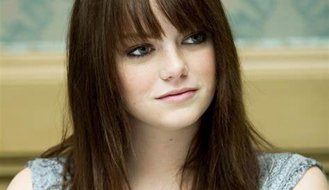Эмма Стоун The Versatile Star Captivating Hearts Worldwide (англ.)русск. — обои Hd Wallpaper A Glimpse of Grace