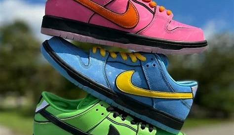 Иконическая девушка-пугалка утопает, что нужно знать X Nike Sb Dunk Low Pack Holiday 2023