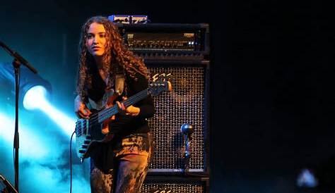 Оригинальное название: The Enigma: Tal Wilkenfeld’s Romantic Partner