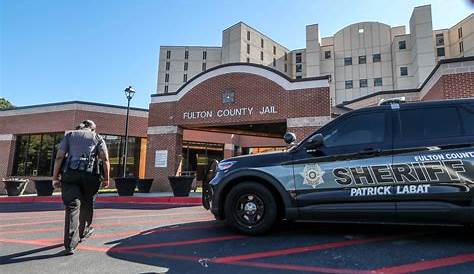 185 Central Ave Sw Atlanta Fulton County Sheriff’s Office (англ.) (недоступная ссылка — история) Ga 30303