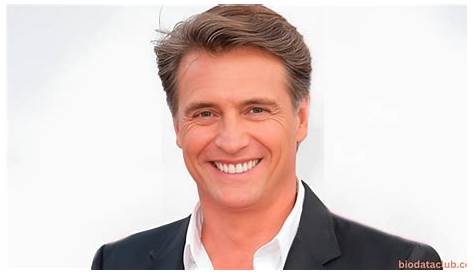 Juan Soler Biography A Life Of Talent And Passion Revive Su Histori De Mor De Hce 40 ños ¡hol!
