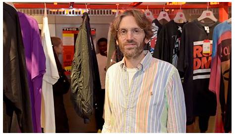 Основатель Reddit Depop Саймон Беккерман советует британской Gq добиться успеха