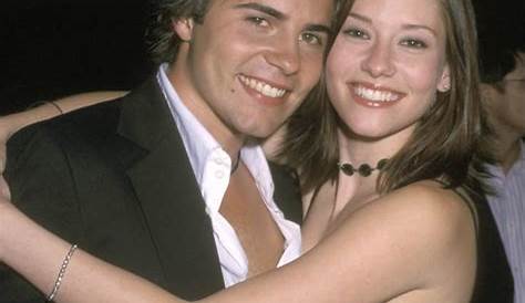 Оригинальное название: The Ultimate Guide to Chyler Leigh and Nathan West’s Relationship